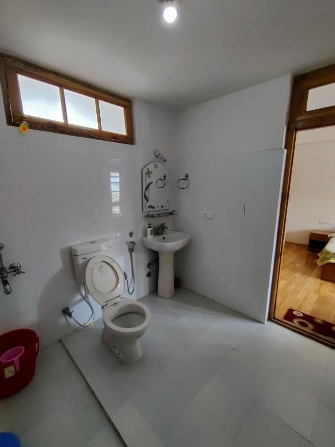 לה Jig Gyas Guest House מראה חיצוני תמונה